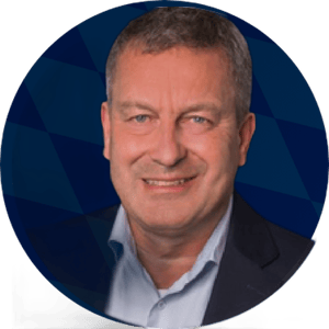 Dr. Matthias Huckemann